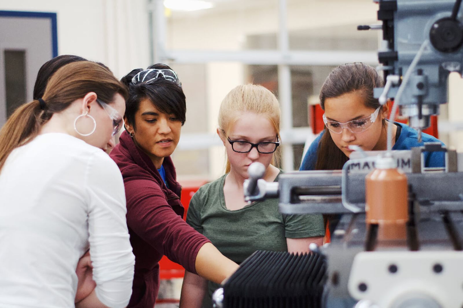 Naomi with former students 