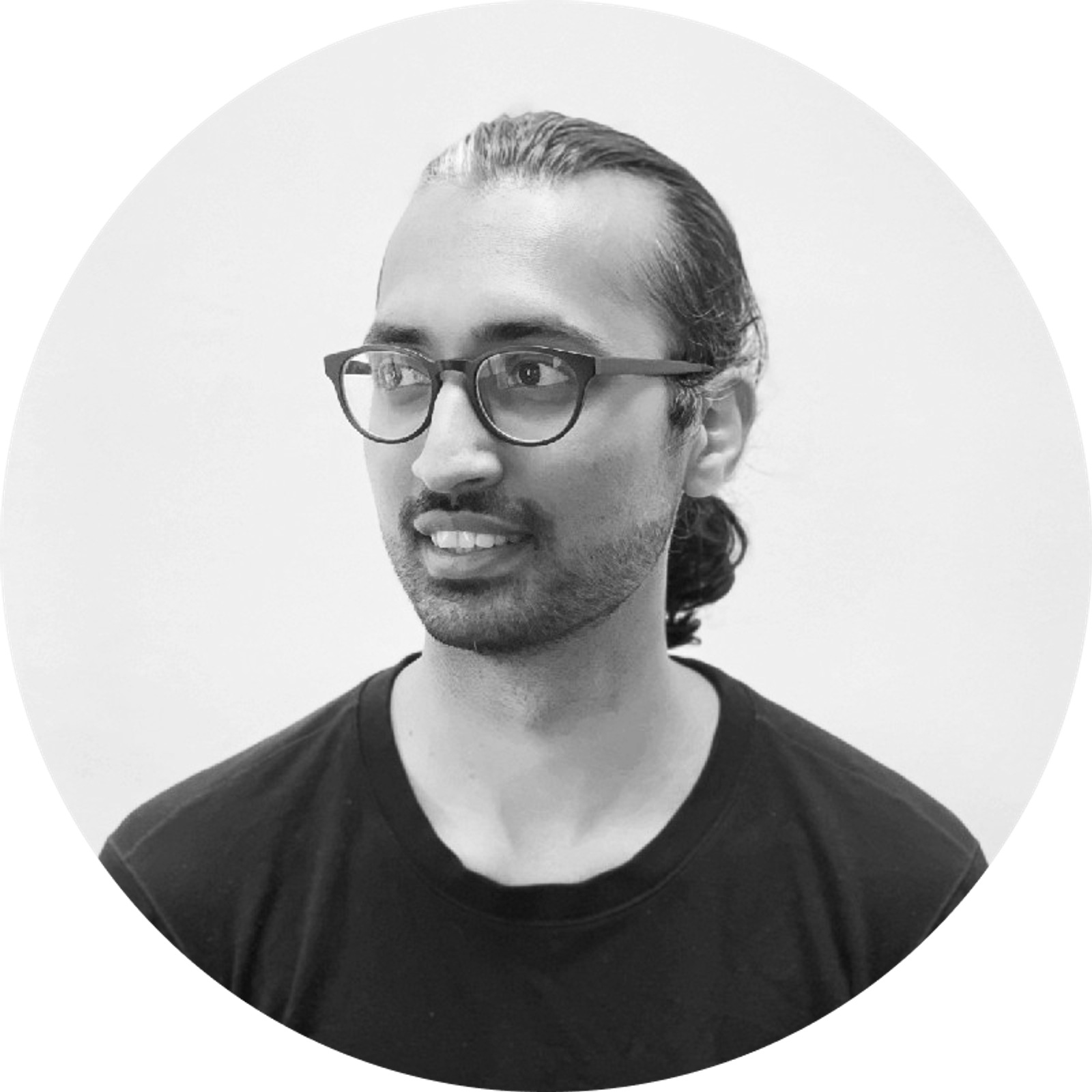 Headshot for Naya's Vivek HV.