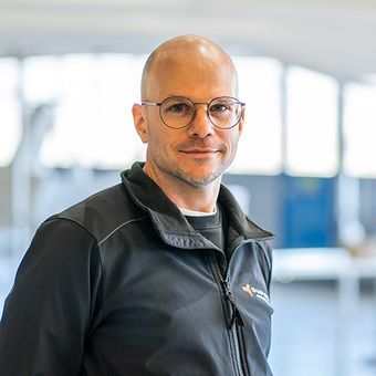 headshot of Manuel Flepp