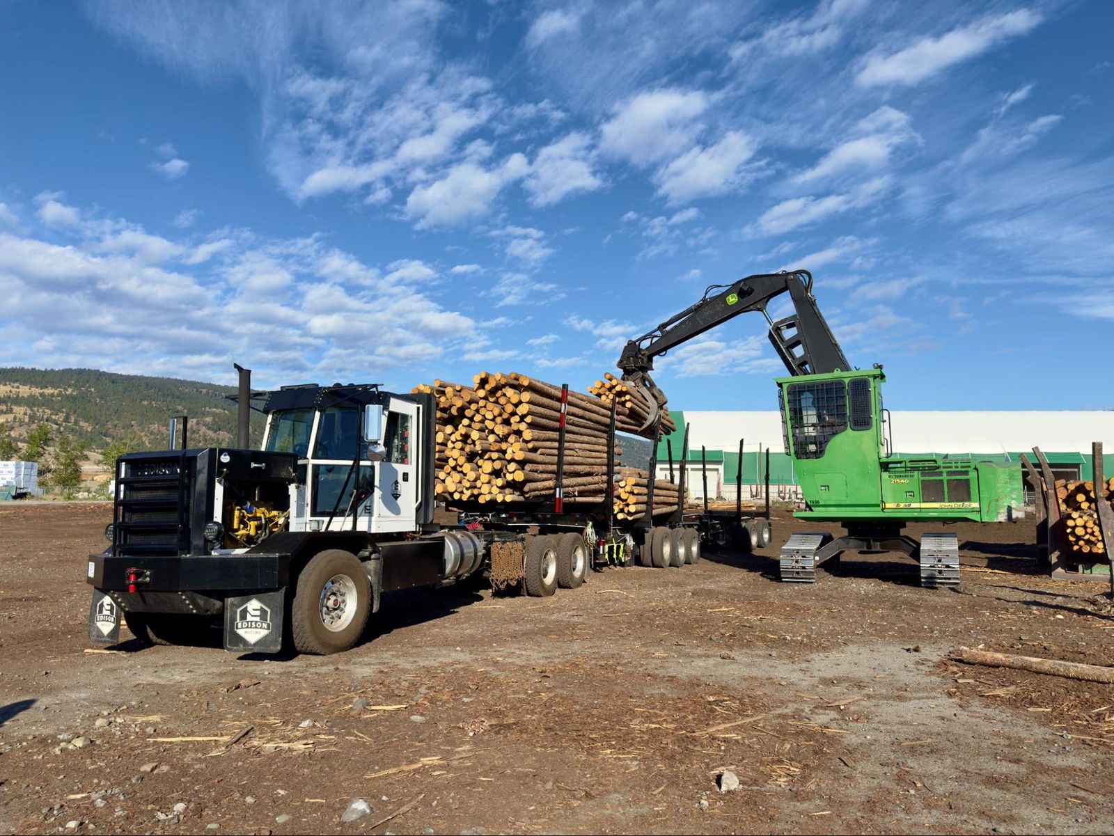 Image showing a Edison Motors truck in action.