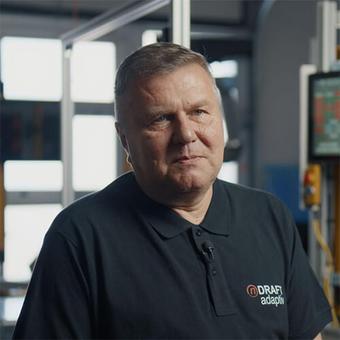 headshot of Greg Kondracki