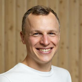 headshot of Nicolas Ohlmann